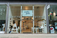 Vote for Crafty Pots in the Muddy Stilettos Award for Best Family Experience in Surrey!